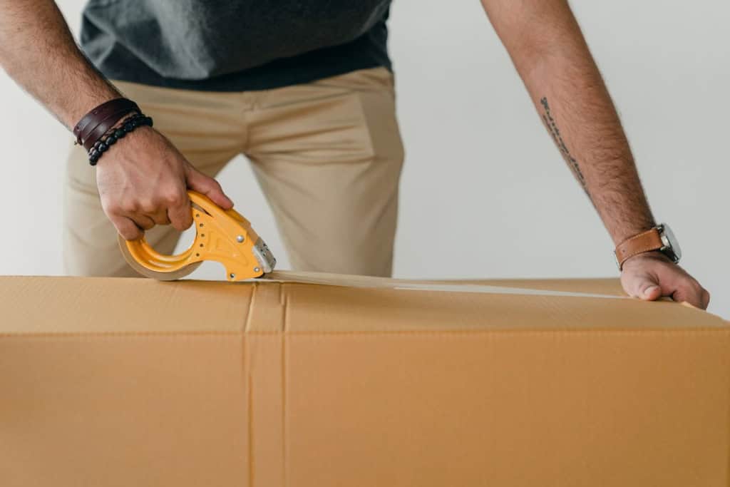 How To Pack a Mirror For Moving